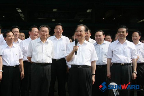 中共中央政治局常委、國務院總理溫家寶視察山河智能