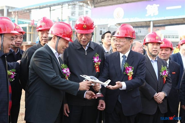 全國首屆地勘鉆探職業技能大賽決賽舉行 山河智能旋挖鉆賽場展風采