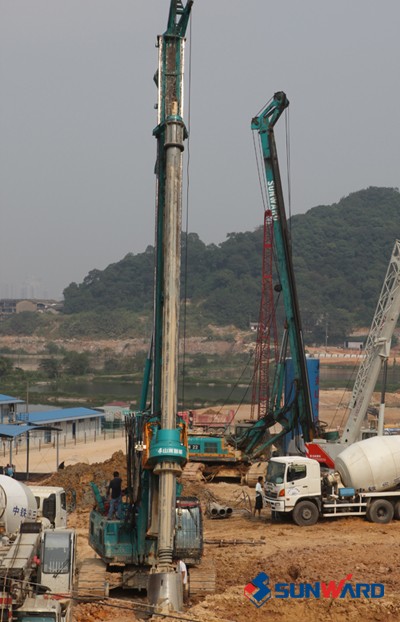 國產(chǎn)樁工機(jī)械搭上高鐵建設(shè)快車
