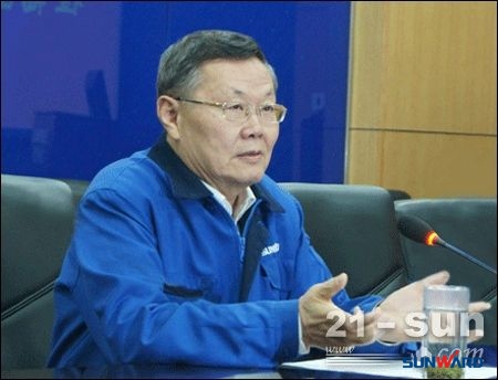 山河智能：創新引領 大裝備制造全面開花——訪山河智能裝備集團董事長 何清華