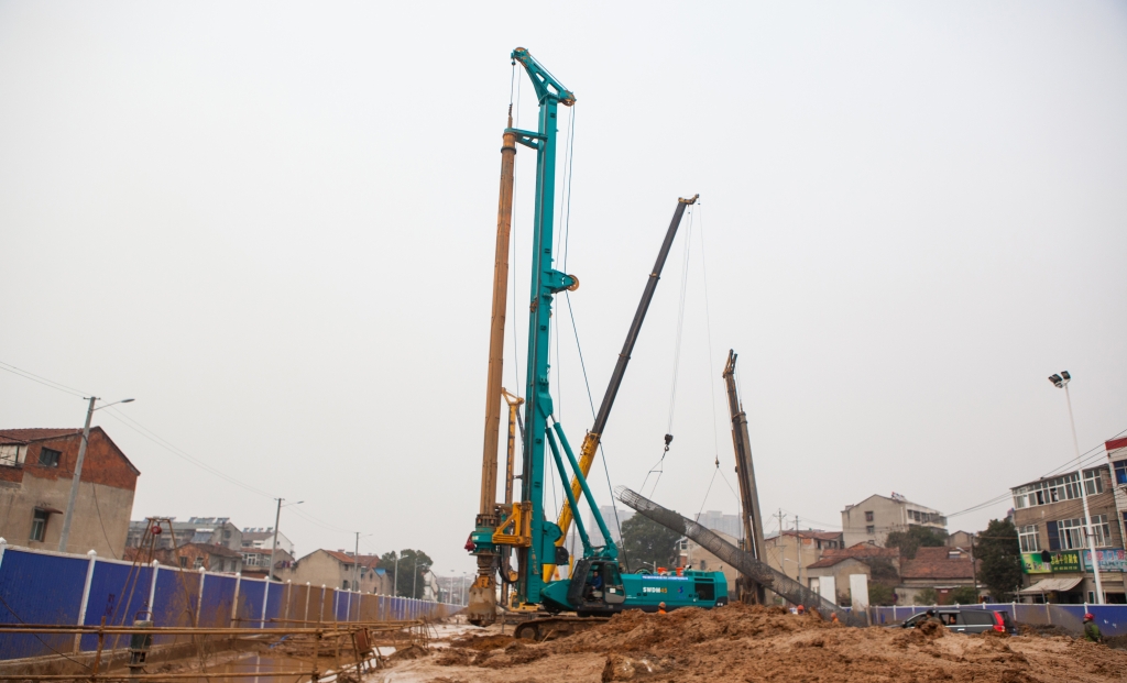 老板著急了？山河智能高效旋挖鉆機來幫忙