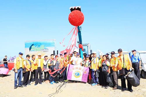 圖說怪手環臺凈灘活動，智繪山河智能環保節能