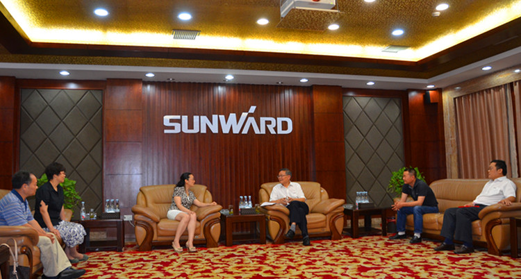 民盟湖南省委領導蒞臨山河智能考察交流