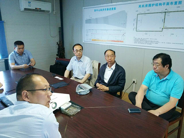 品質制勝山河智能雙動力頭強力多功能鉆機屢創佳績