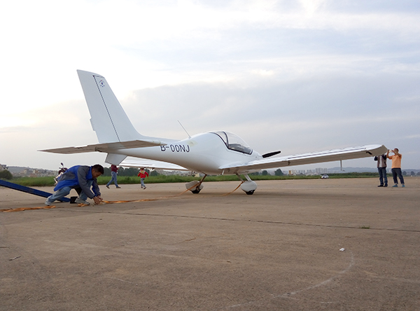 山河SA60L-T高原版輕型運動飛機成功審定試飛