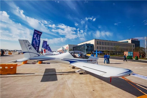 喂，看世界飛行者大會了嗎？山河飛機豪華陣容別錯過