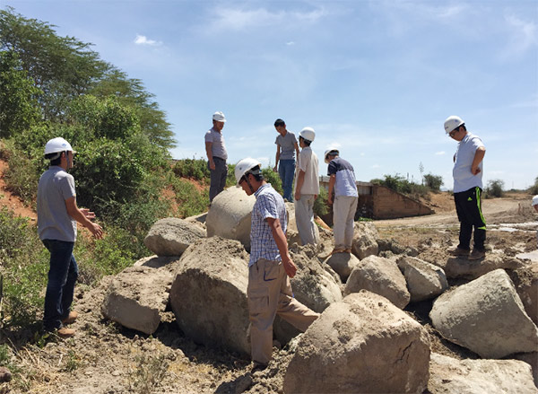 山河智能入巖神器在東非肯尼亞獲贊，人好設備好