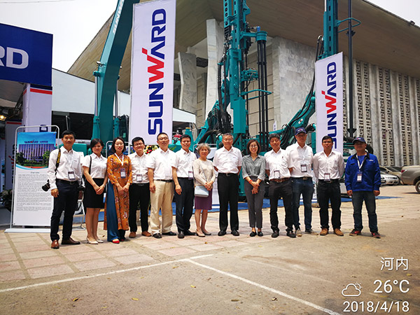 山河智能攜全球領先鑿巖設備，引爆越南礦業展