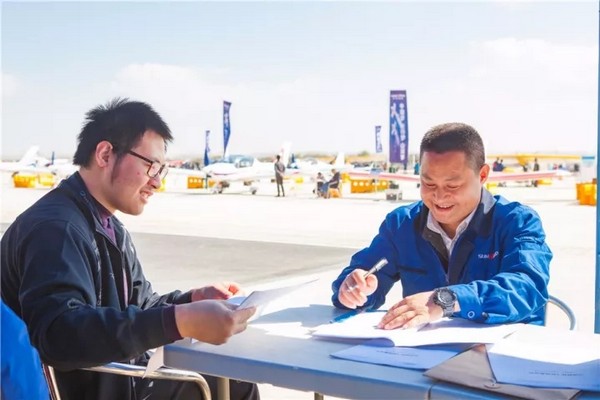 喂，看世界飛行者大會了嗎？山河飛機豪華陣容別錯過