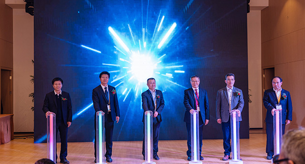 首日簽單2.6億元，山河智能創新產品引爆上海寶馬展