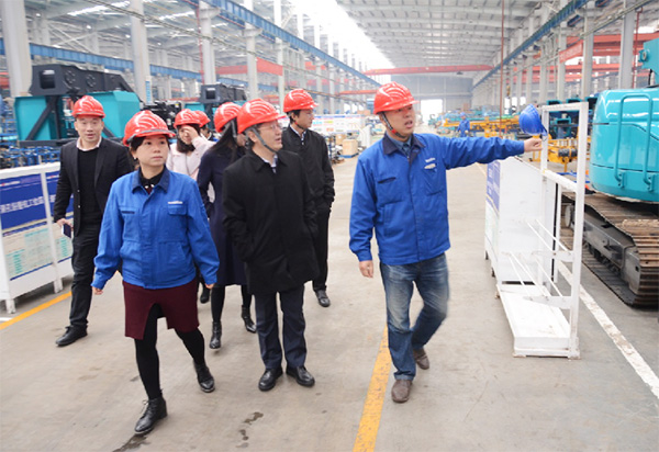 中信保長沙營管部高層蒞臨山河智能考察