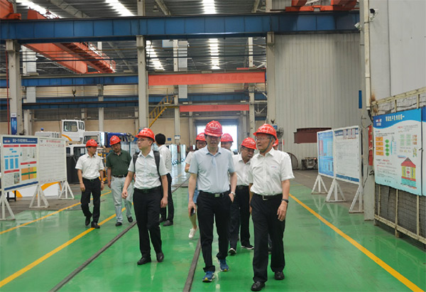 科技部高技術中心副主任袁建湘考察調研山河智能