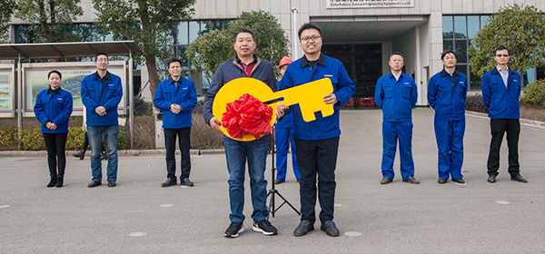 情人節牽手成功，山河智能SWDM520“我愛你”出嫁了