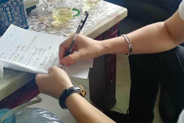 到了市場一線才知道，山河挖機客戶都是鐵桿粉絲