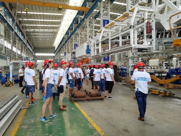 500多名挖掘機用戶實地考察，為山河智能點贊！