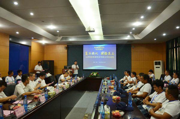 500多名挖掘機用戶實地考察，為山河智能點贊！