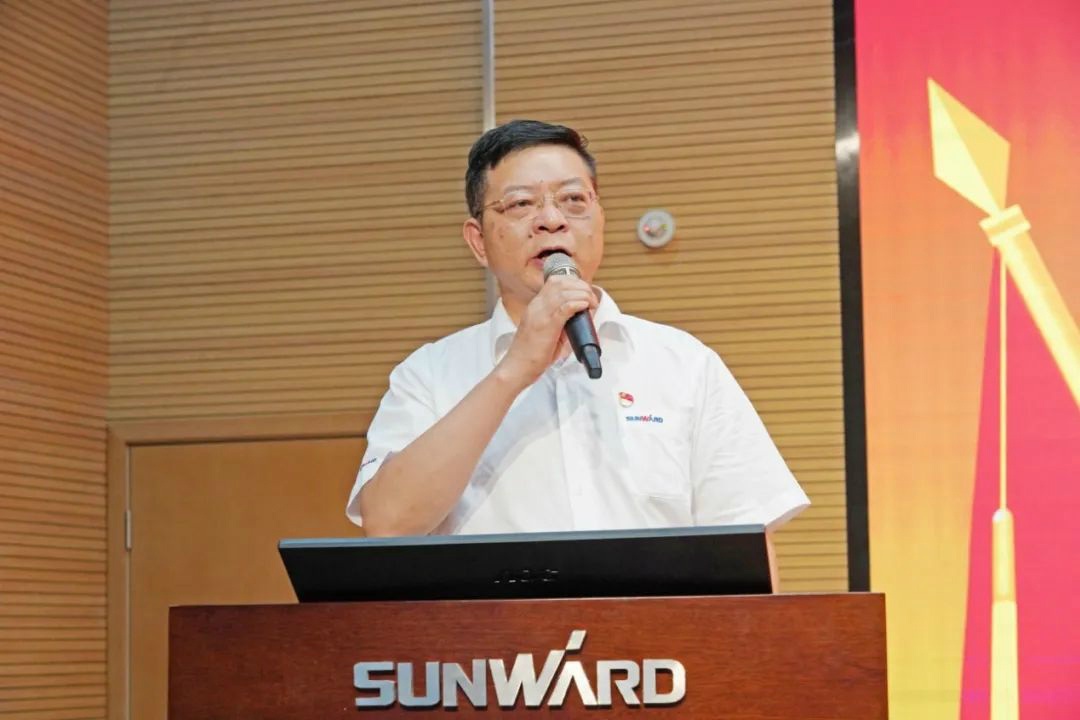 傳承革命先烈精神，雙促雙融助力發展——山河智能、市疾控中心聯合開展主題黨日活動