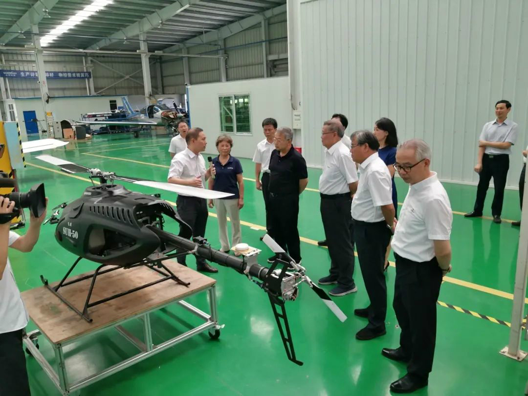 省人大常委會黨組副書記、副主任王柯敏調研山河智能