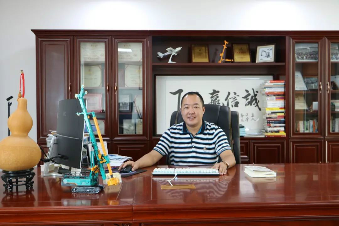 從鞋廠老板到樁工“大佬”，他以一臺靜力壓樁機撬動財富杠桿