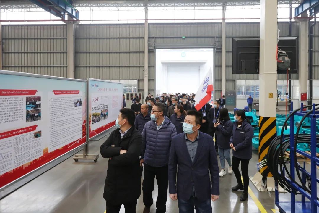 山河工業城來了500人的參觀團