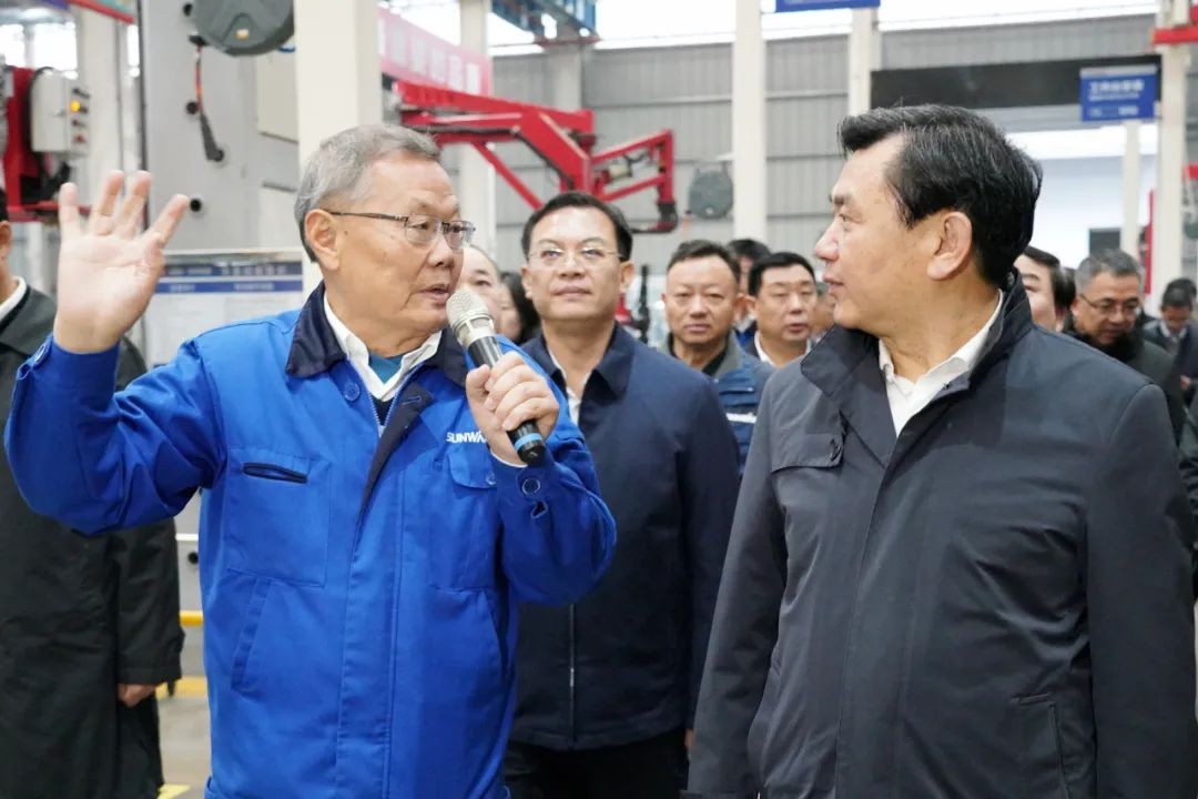 中國民航局局長馮正霖一行到山河智能調研指導