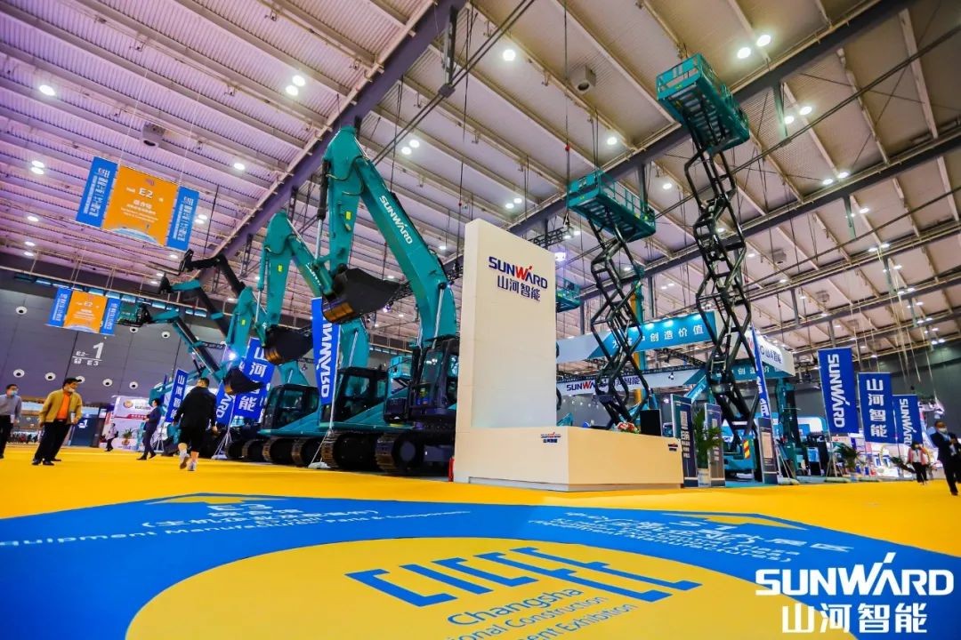 “山河綠”亮相長沙國際工程機械展，50余款產品盡顯山河智能創新實力