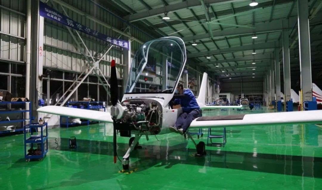 牛年開新局，山河航空8架SA60L飛機集中下線、交付