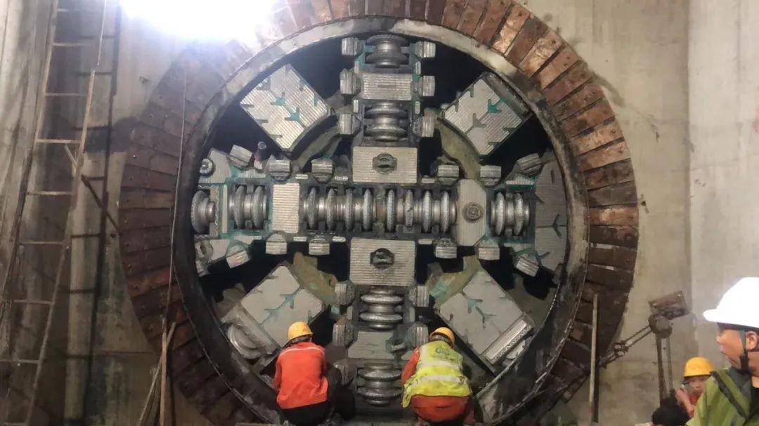 掘進316米！萬家麗北延線電力隧道盾構段首段貫通