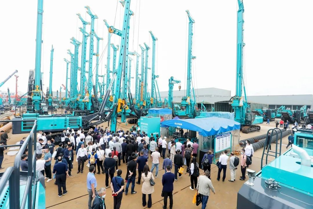 “機甲盛宴”長沙展圓滿收官！山河智能展區亮點精彩回顧