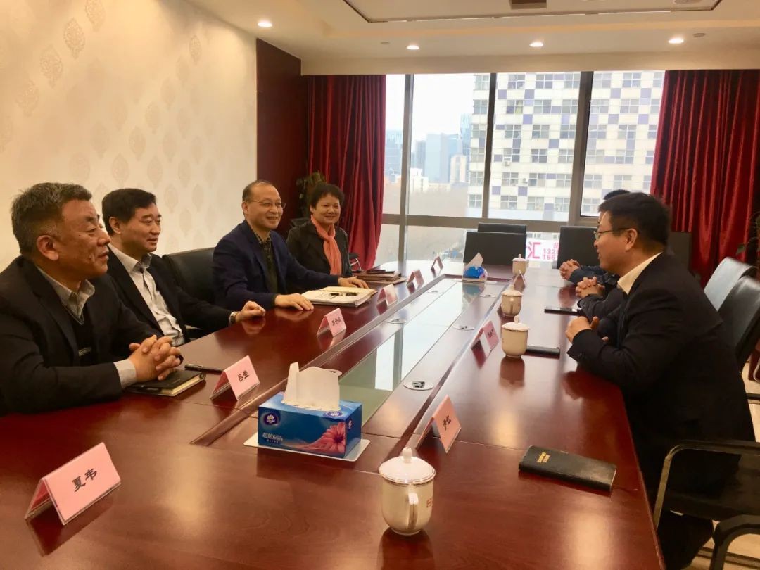 山河智能副總經理龍居才一行到訪中國工程機械工業協會