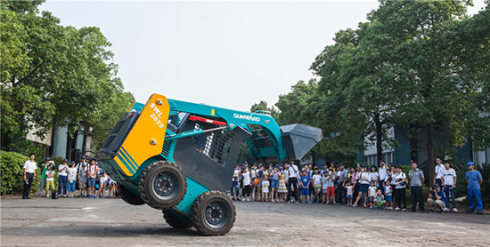 這個夏天，親子玩轉山河智能“三棲”裝備