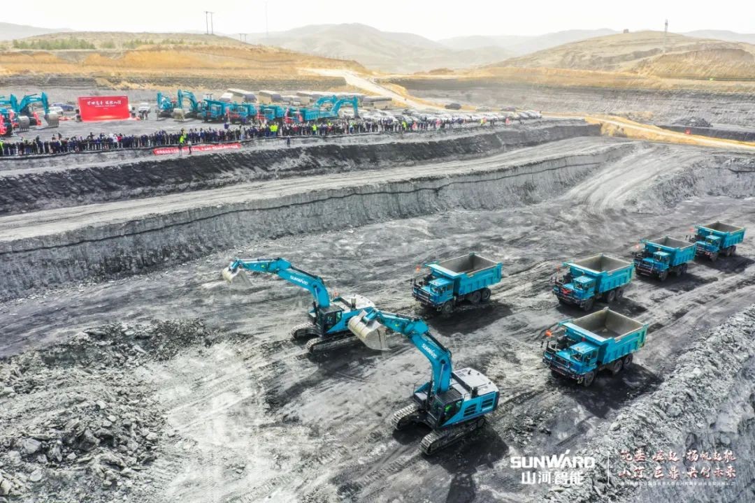 “礦”世高手，齊聚山河智能挖掘機操作手挑戰賽