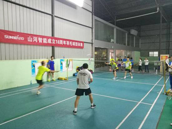 十八載青華歲月，羽動山河