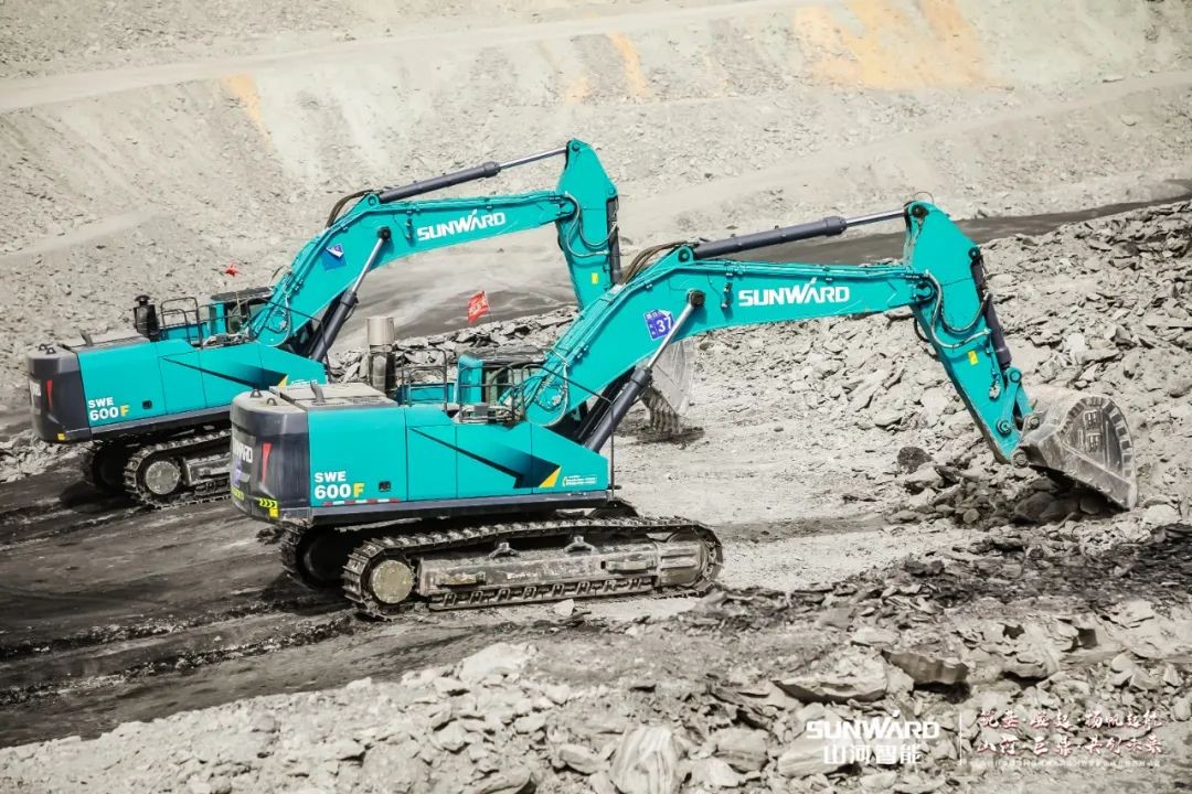 “礦”世高手，齊聚山河智能挖掘機操作手挑戰賽