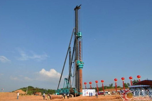 慧聰網——山河智能雙動力頭強力多功能鉆機工法研討會舉行