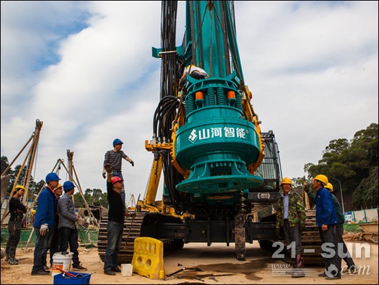 山河智能旋挖鉆何以傲視群雄 暢銷海內外