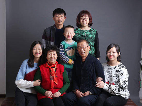 鐘情山河十一年，成就美女老板致富之路