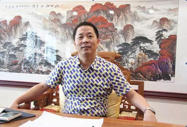 一路相隨，山河智能伴他功成名就