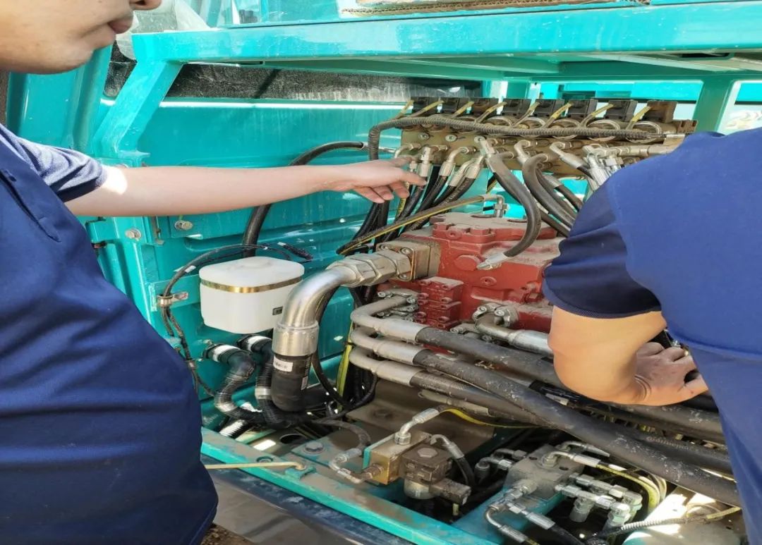 茫茫大西北，濃濃山河情！山河智能全球服務萬里行走進西北