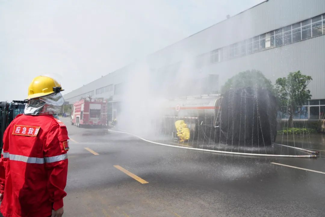 實戰演練礪精兵——2021年長沙市工貿企業危險化學品綜合應急演練在山河智能舉行