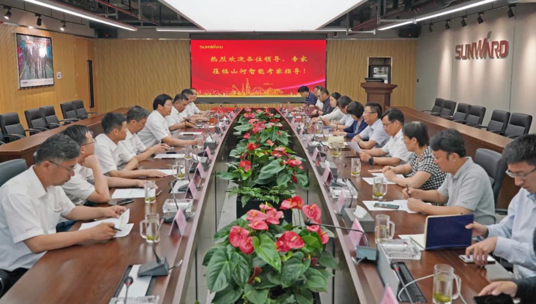 應急管理部科技和信息化司調研山河智能