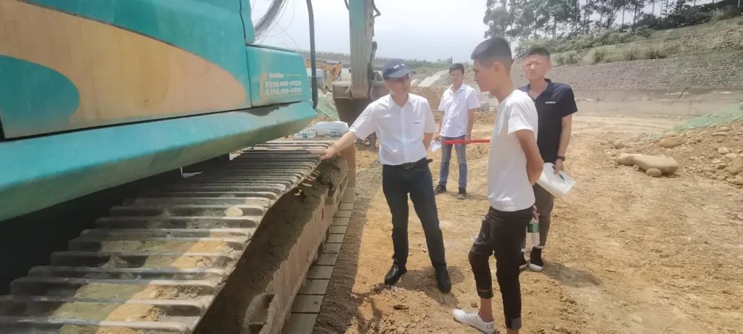 2021年山河智能全球服務萬里行在廣西、四川火熱啟動