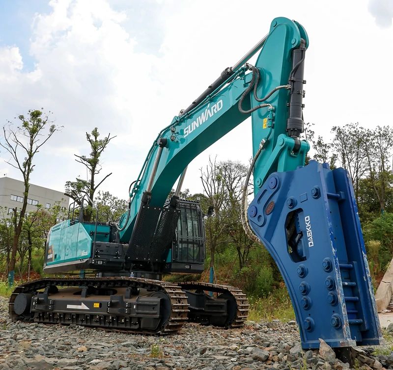 再升級！山河智能“礦山猛士”極限破碎現場直擊