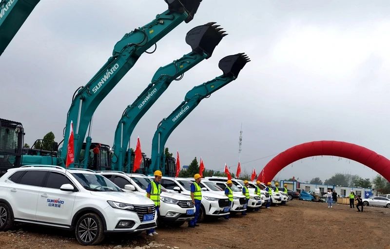 山河智能設備馳援河南，助建家園防線