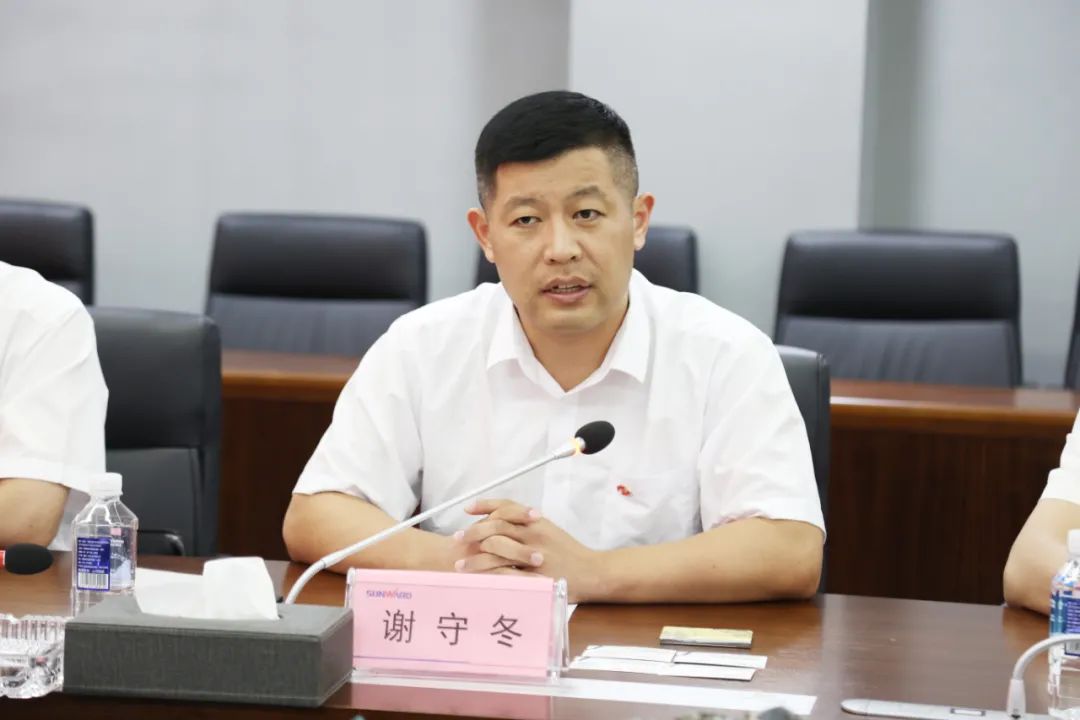 山河智能與宏大爆破集團簽署戰略合作協議