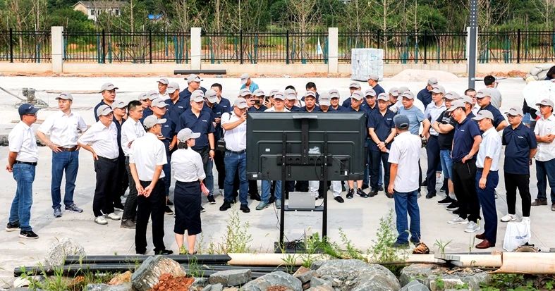 再升級！山河智能“礦山猛士”極限破碎現場直擊