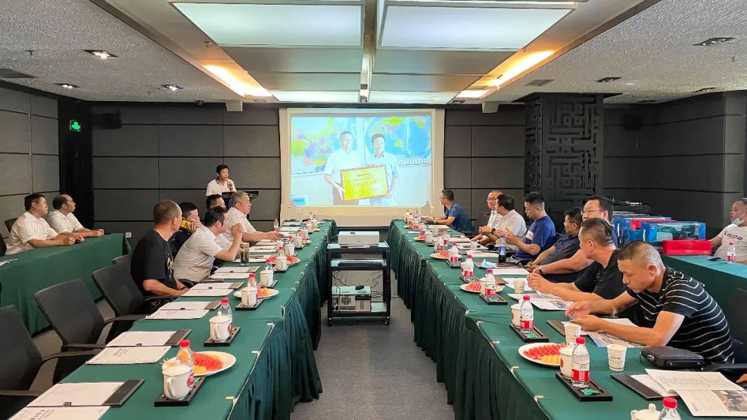 打造智慧礦山！山河智能舉辦新疆站礦山客戶研討會