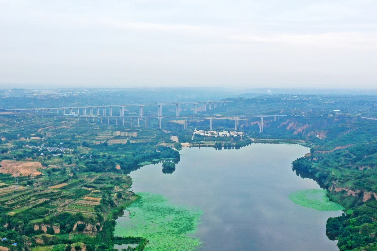 天塹施工，玉皇閣二號特大橋樁基主力軍是山河智能旋挖鉆機 | 百年風華筑錦繡山河（3）