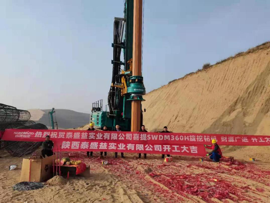 獻力塞上江南！山河智能旋挖鉆機參建銀昆高速寧夏段 | 百年風華筑錦繡山河（4）