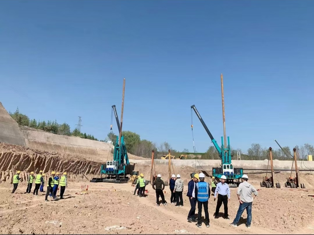 創新引領，山河智能行業首創雙層快壓裝置| 百年風華筑錦繡山河（5）